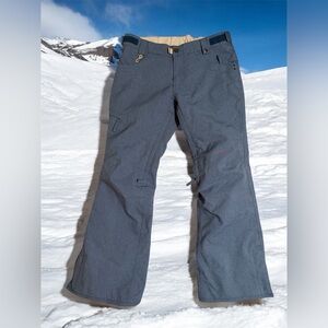 686 Women's Denim Blue Color Snow Pants